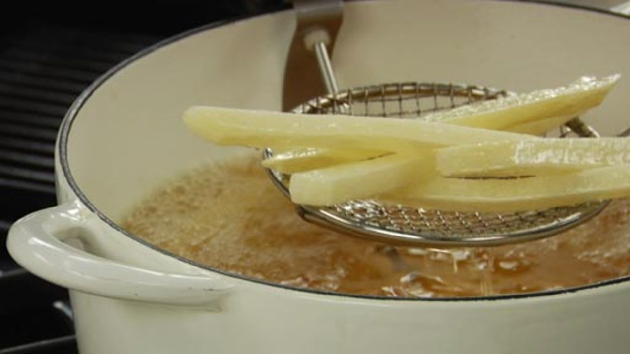Blanching the Potatoes