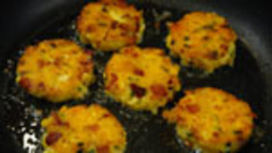 Frying the Polenta Cakes