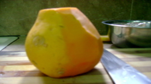 Prepare the papaya