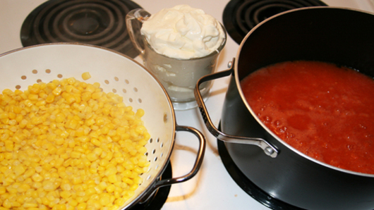 Cut the Corn Grains & Make the base Sauce