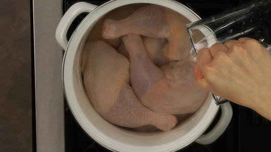 Blanching the Chicken Legs
