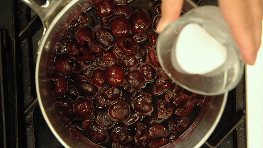 Thickening the Compote (optional)