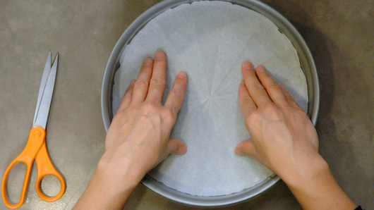 Preparing the Cake Pan