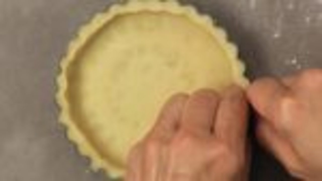 Preparing the Tart Shells