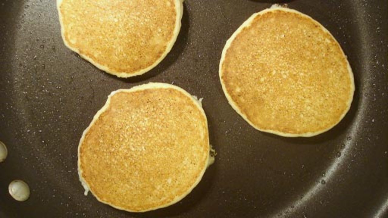 Cooking and Serving the Pancakes