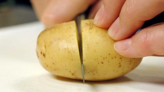 Cutting the Potatoes