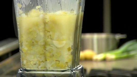 How to Blend Soup