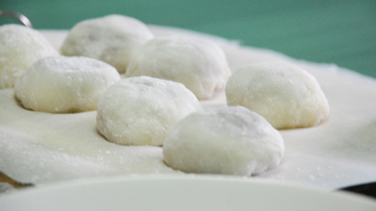 Serving the Daifuku