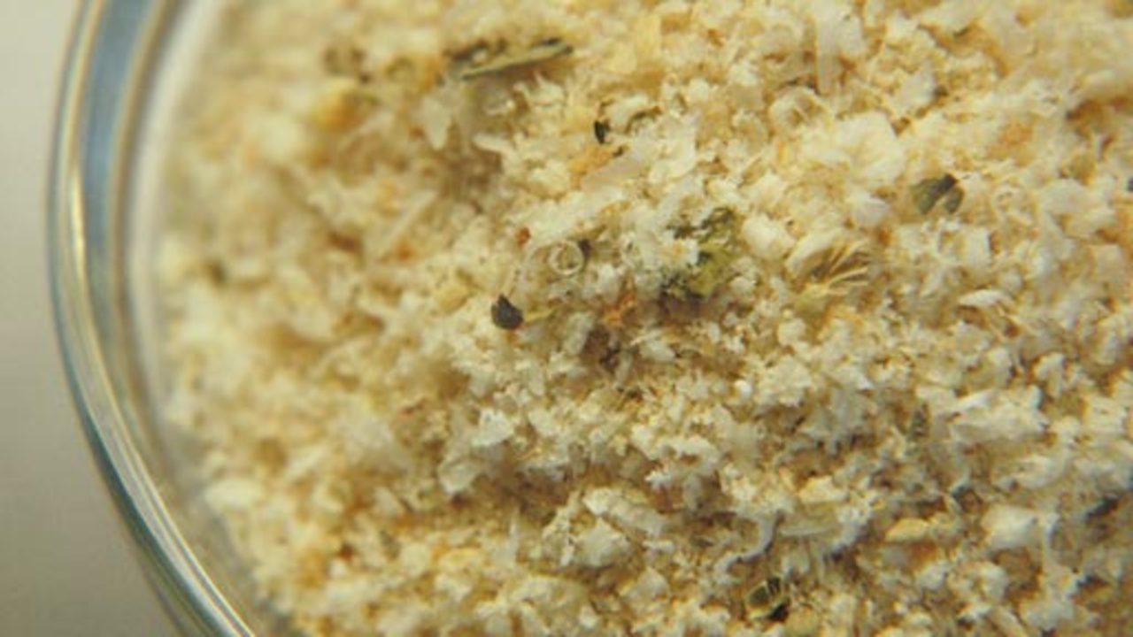 How to Make Bread Crumbs