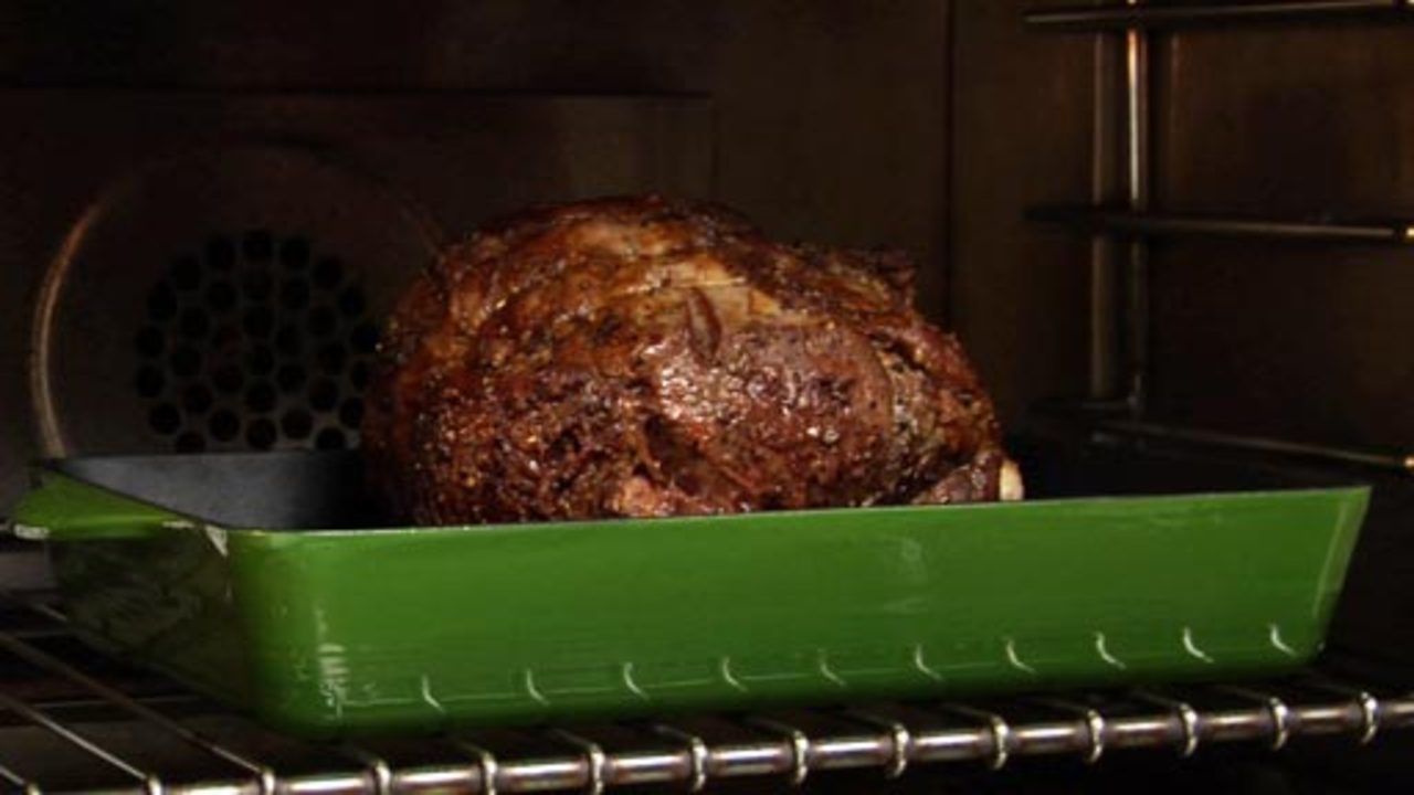 Keeping Roasts Uncovered During Roasting
