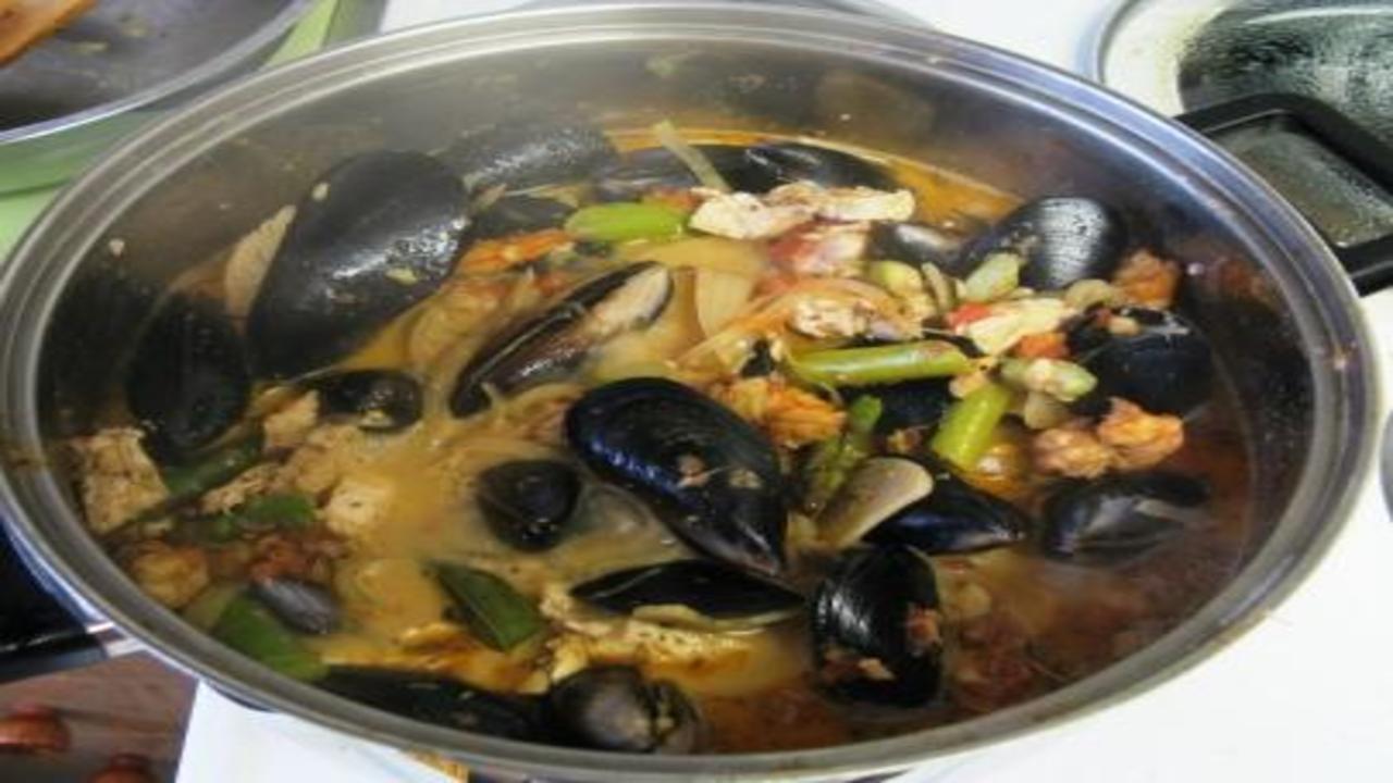 Spicy seafood bisque