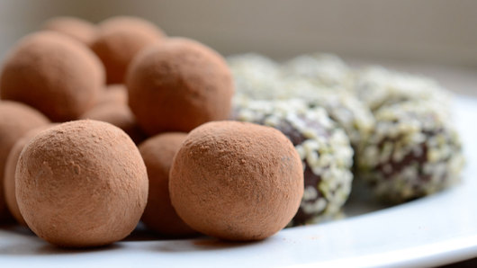 Rolling the Truffles 