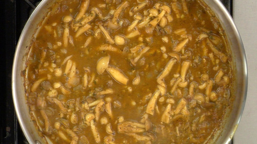 Preparing the Slurry and Finishing the Gravy