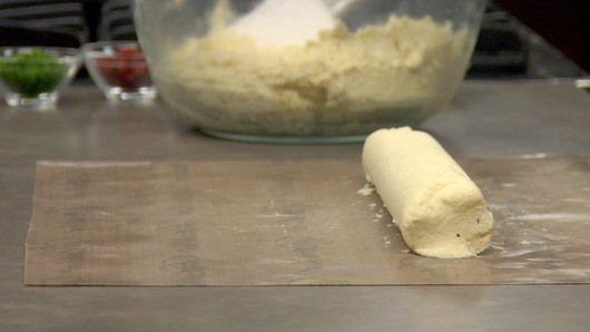 Shaping & Options to Rolling Cheese In