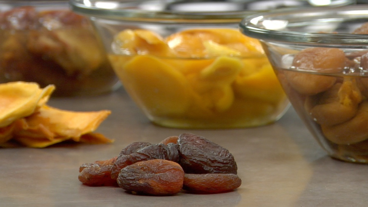 Making the Fruit Paste 