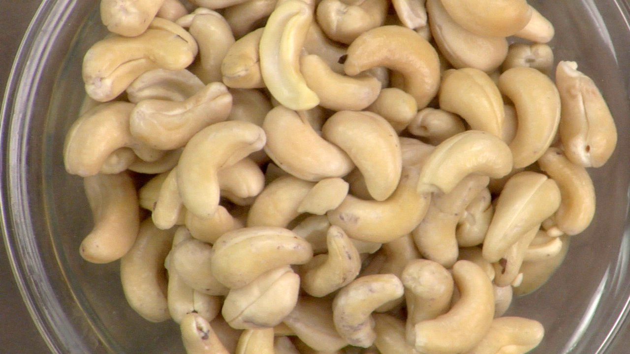 Soaking the Cashews