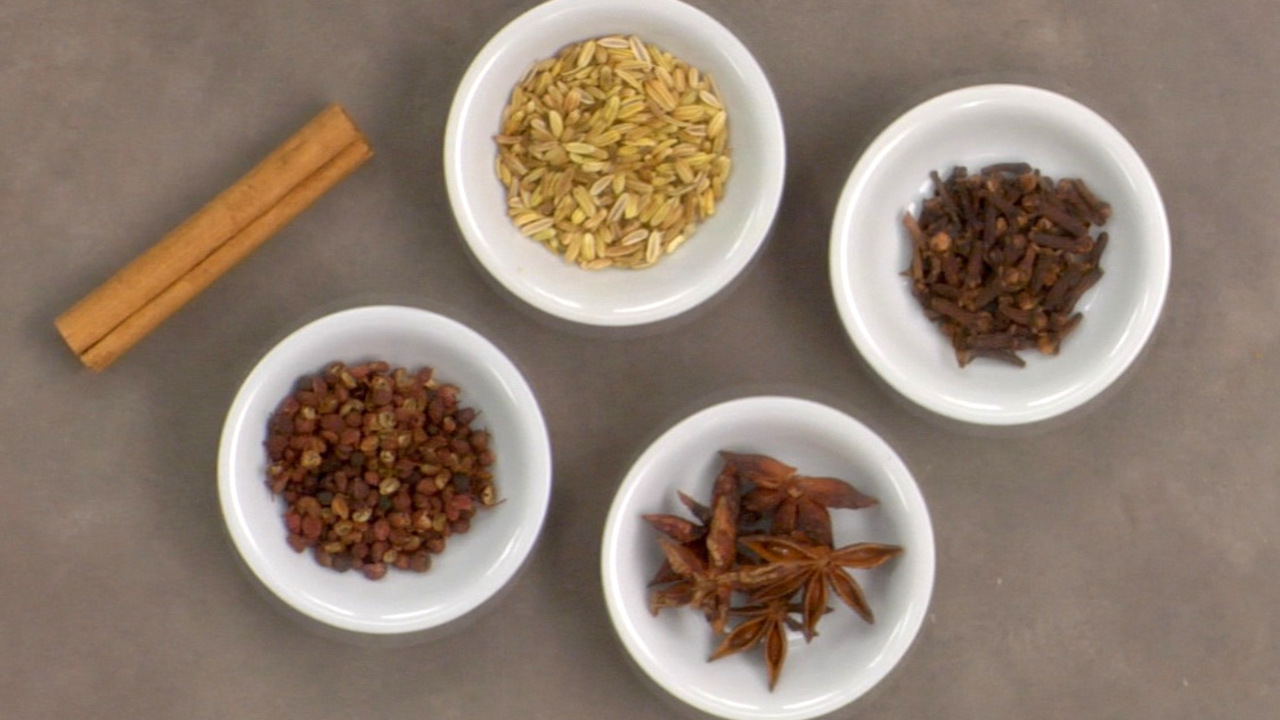 Preparing the Spice Blend