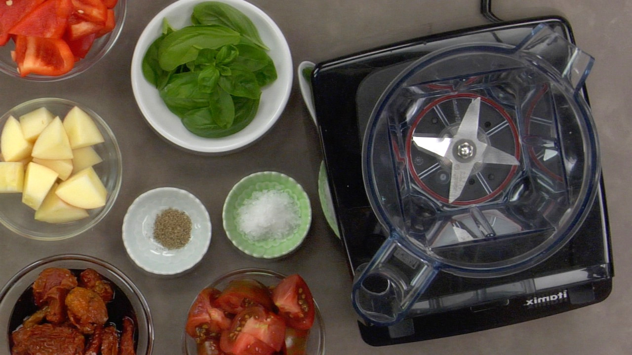 Preparing the Marinara Sauce