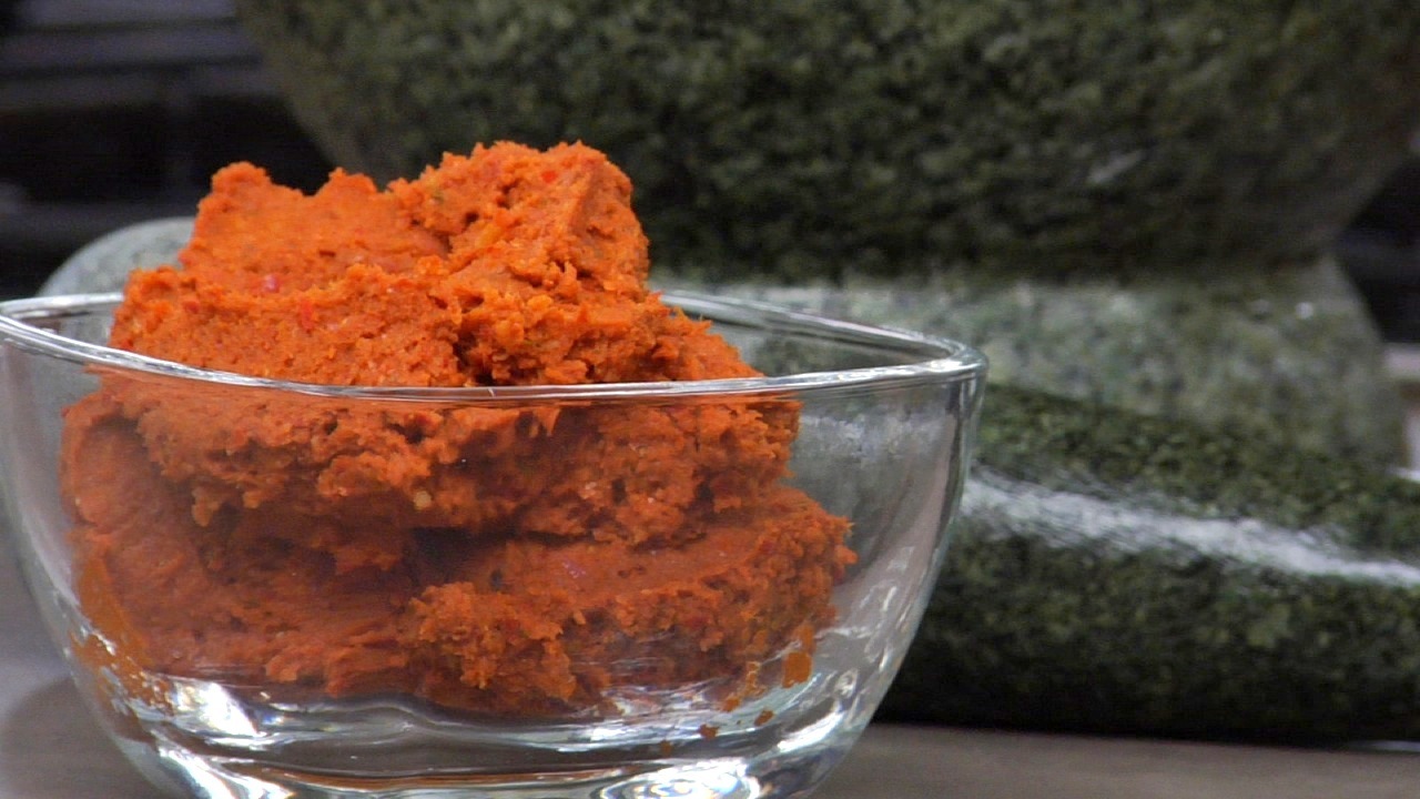 Making the Panang Paste