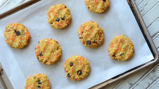 Baking the Cookies 