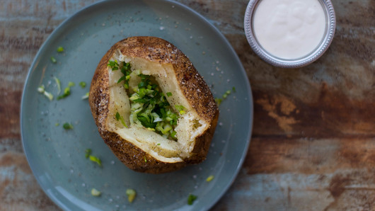 Garnishing & Serving the Baked Potato 