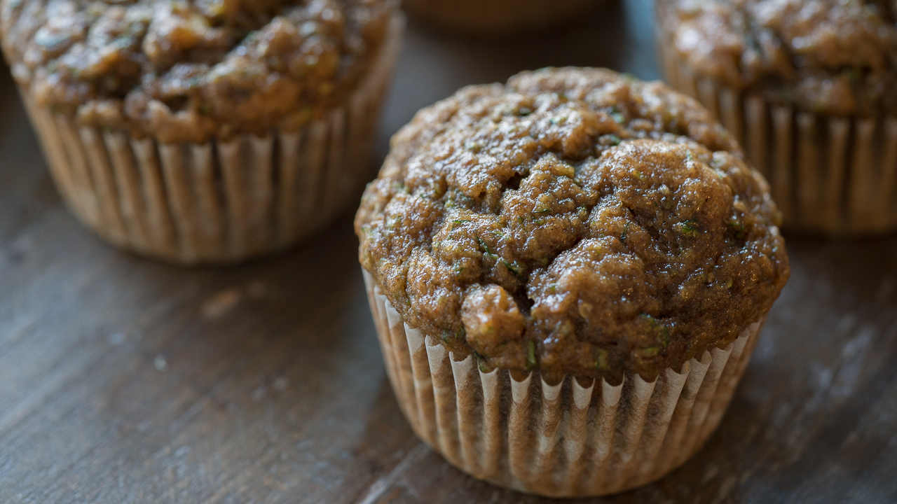 Zucchini Muffins w/ Pistachios 