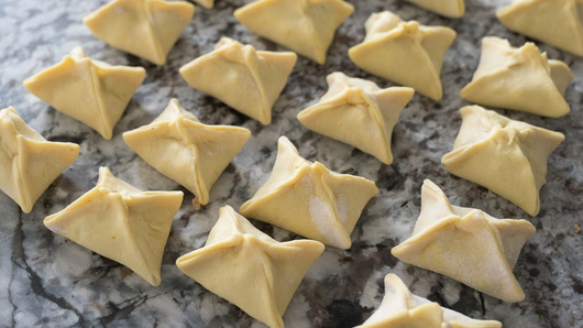 Cooking & Serving the Manti