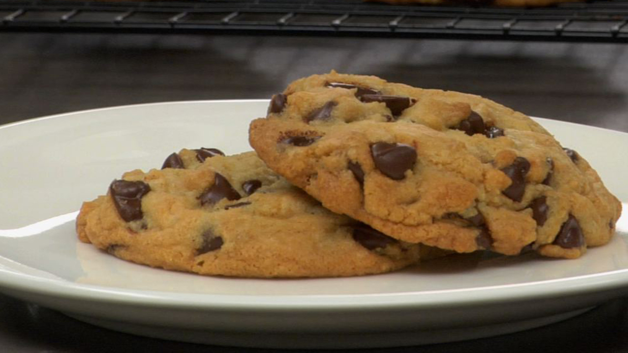 Gourmet Village Chocolate Chip Cookie Skillet