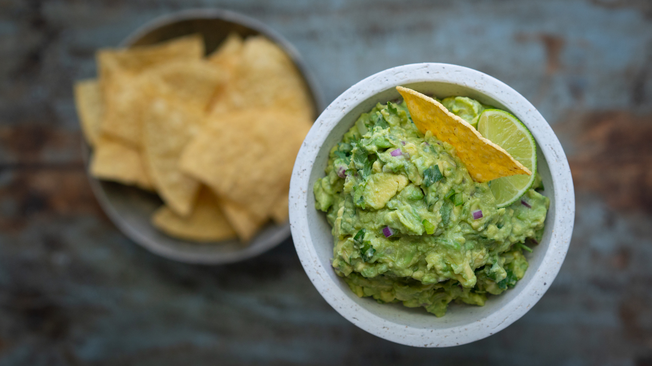 How to Make Guacamole, Cooking School