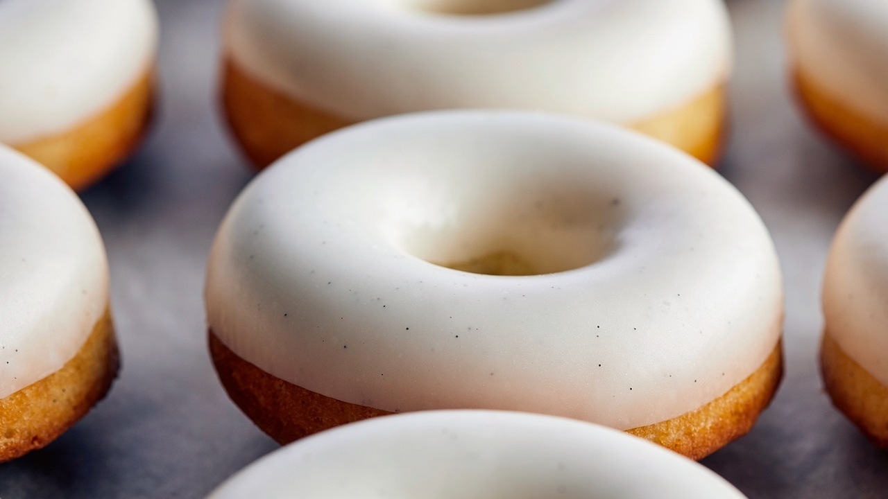 Baked Cake Doughnuts