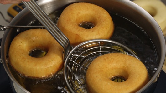 Frying the Doughnuts