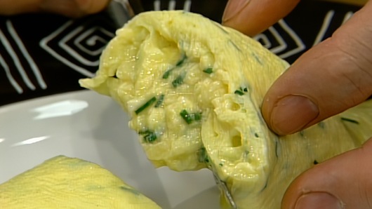 Classic French Omelet with Fines Herbes