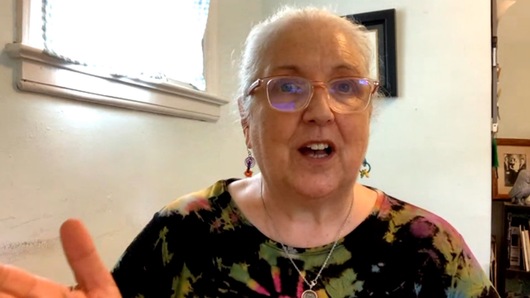 What is the best technique to peel/process an avocado? (i.e., cutting sequence) 