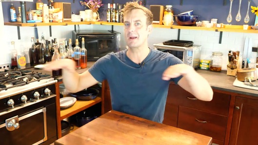 What are some basic principles on garnishing a dish? 