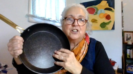 Which is the best non-toxic and non-stick frying pan? 