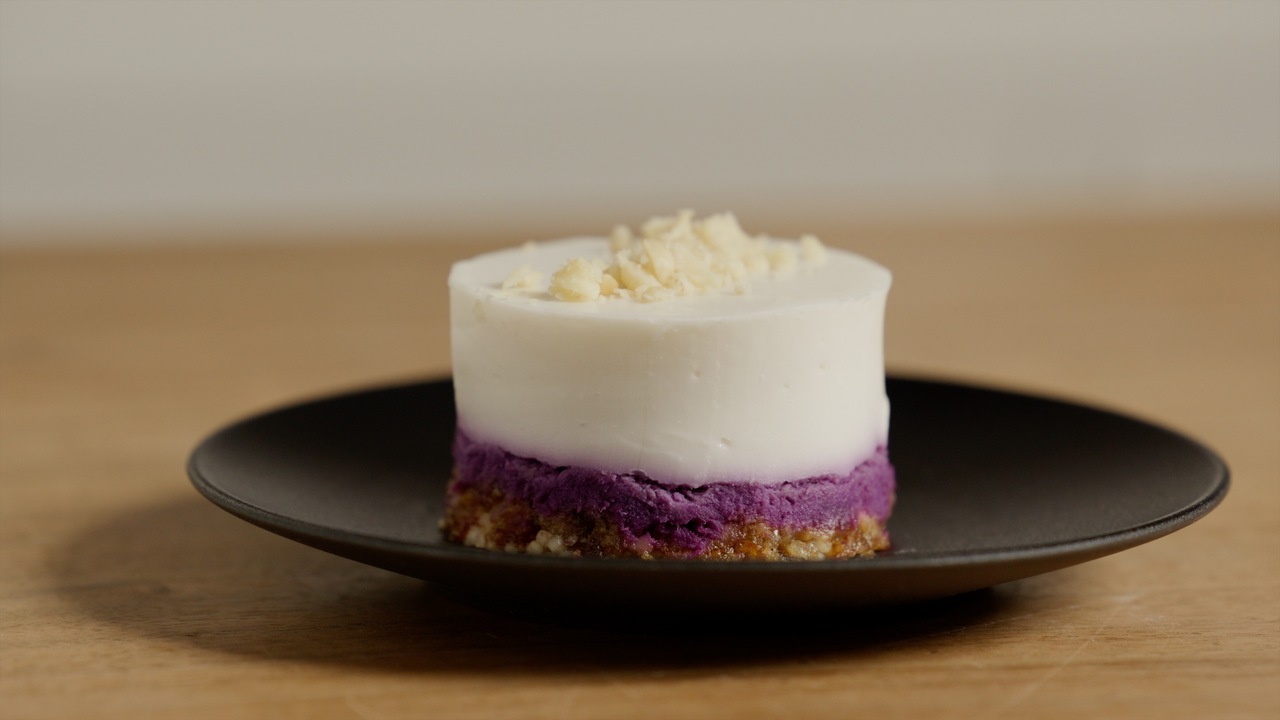 Haupia (Hawaiian Coconut Pudding)