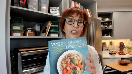 Can you cook desserts in the instant pot?