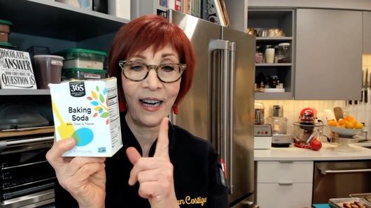 What's the difference and usage of baking soda and baking powder?