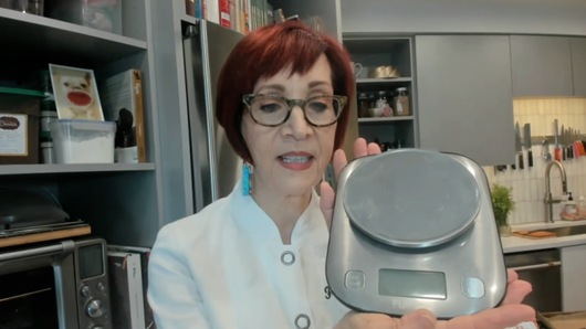 I started using a scale to measure ingredients. To me there is a HUGE discrepency b/w 3 T of Hemp Seeds and the weighted.