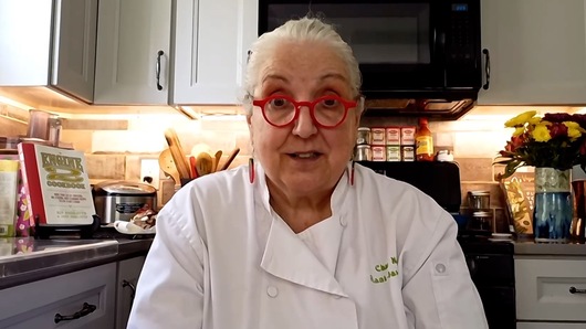 What is the best whole food sweetener substitution for cane sugar in a baking recipe? For example, what would you substitute for cane sugar in a pumpkin muffin recipe?