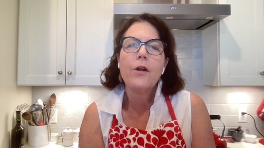 It's hard to find foods that can help with pre-diabetes, anti-inflammatory issues, and acid reflux.  It seems many of the recommended foods for each issue cancel each other out.  Any suggestions'?
Thx