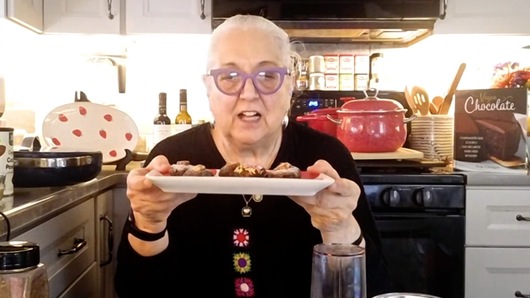 What is a favorite holiday Whole Food, Plant-Based no SOS treat you like to serve? I want to be mindful of not making items too sweet also.
