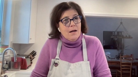What are good realistic goals for someone dealing with the common menopause weight gain? What is a lifestyle goal to stick with and prevent or reverse it?