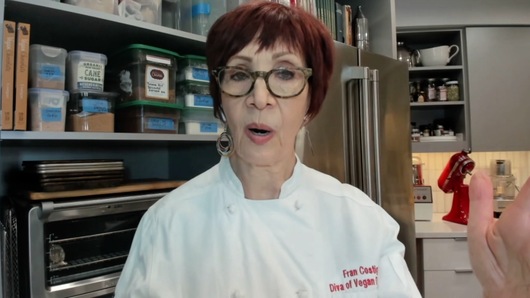 When making vegan ganache with juice or water, what’s the chocolate to liquid ratio?