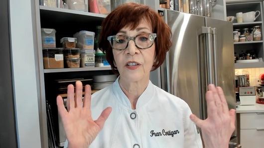 What is the best thing to use to replace an egg wash on pastry crust to give it a nice coloring?