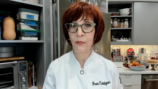 Is there a difference between almond meal and almond flour? 