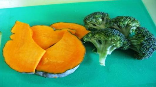 Prepare the vegetables.