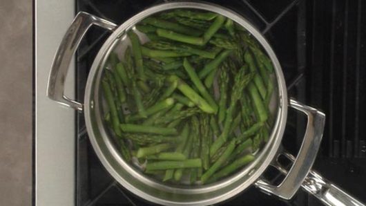 Steaming the Asparagus