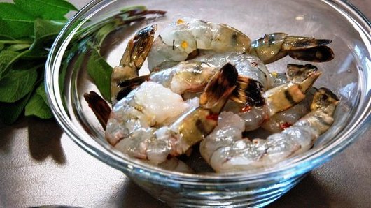Cleaning the Prawns (Marinating is Optional)