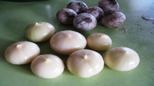 Prepare the Garlic.